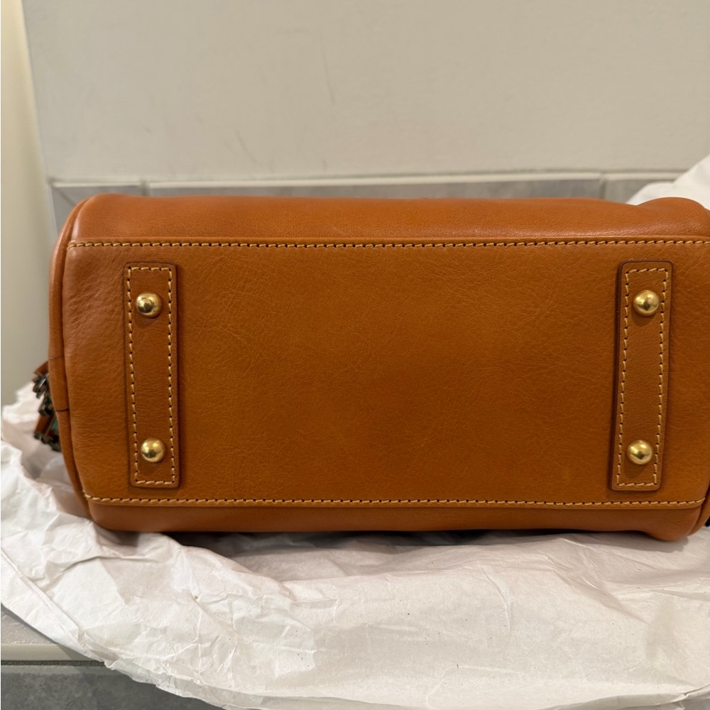 New! Dooney & Bourke Florentine Leather Tassel Shoulder Bag - Picture 5 of 11